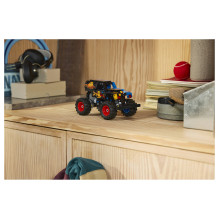 LEGO Technic Monster Jam Grave Digger Fire and Ice 42219 LEGO Technic Monster Jam Grave Digger Fire and Ice 42219