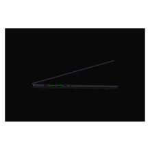 Razer Blade 16 CU9 386H / 32GB / 2TBSSD / RTX5090 / W11 Home
