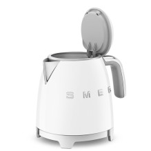 Smeg 50's Style Kettles KLF05WHEU White Smeg 50's Style Kettles KLF05WHEU White