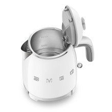 Smeg 50's Style Kettles KLF05WHEU White Smeg 50's Style Kettles KLF05WHEU White