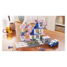 LEGO City Police Station LEGO City Police Station