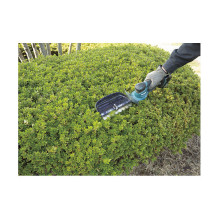 Makita DUM604ZX cordless grass shear