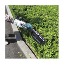 Makita DUM604ZX cordless grass shear
