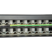 Equip Equip 48x RJ45 Cat6 19" FTP 1HE ISO / IEC panel panel Black