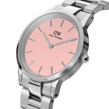 Laikrodis DANIEL WELLINGTON MOTERIMS DW00100534 (28MM) Laikrodis DANIEL WELLINGTON MOTERIMS DW00100534 (28MM)