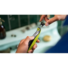 „Philips Norelco OneBlade OneBlade QP410 / 50“ pakaitinis peiliukas
