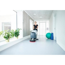 NILFISK Cleaning machine powered by gel batteries 9087390020