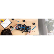 LEGO Technic Porsche GT4 e-Performance Rennwagen 42176 LEGO Technic Porsche GT4 e-Performance Rennwagen 42176