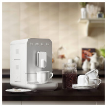 Smeg BCC11WHMEU coffee maker Smeg BCC11WHMEU coffee maker