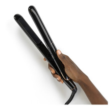ST250E SMOOTH FINISH plaukų tiesintuvas ST250E SMOOTH FINISH plaukų tiesintuvas