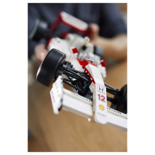 LEGO Icons McLaren MP4 / 4 Ayrton Senna 10330