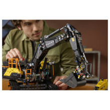 LEGO Technic Volvo EC500 Hybrid Bagger 42215 LEGO Technic Volvo EC500 Hybrid Bagger 42215