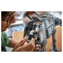Star Wars 75454 AT-AT likusios imperijos su INT-4