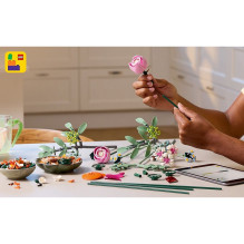 LEGO Botanicals Schöner Rosafarbener Blumenstrauß 10342 LEGO Botanicals Schöner Rosafarbener Blumenstrauß 10342