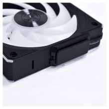 120mm Lian Li UNI FAN CL120 Wireless 3er-Pack 120mm Lian Li UNI FAN CL120 Wireless 3er-Pack