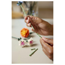 LEGO Botanicals Schöner Rosafarbener Blumenstrauß 10342 LEGO Botanicals Schöner Rosafarbener Blumenstrauß 10342
