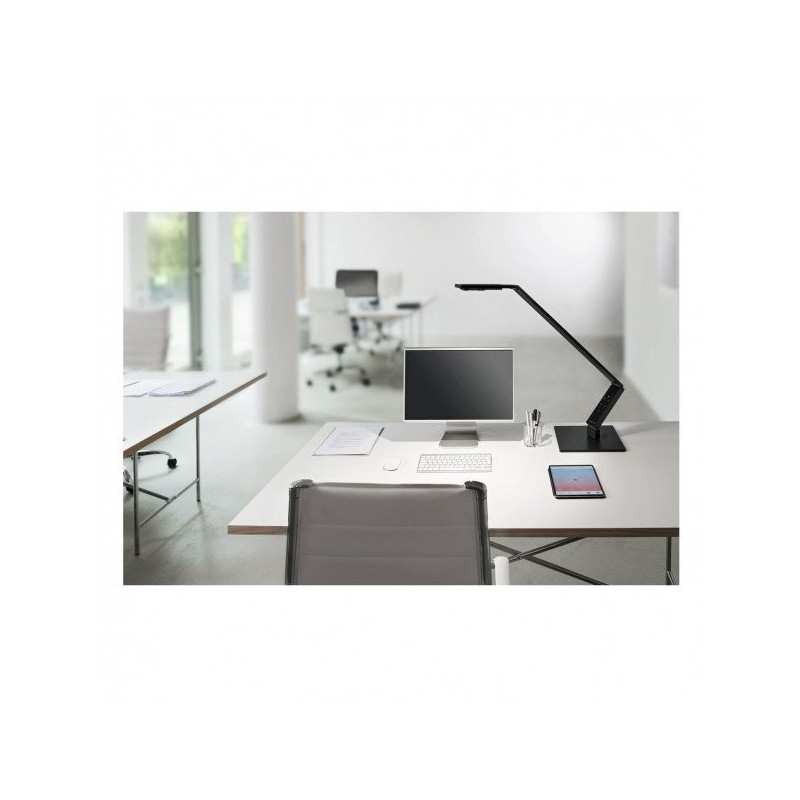 Luctra Galda lampa Led Table Pro 2 Linear Base 929001 ar iebūvētu LED Black