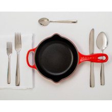 Le Creuset Signature ketaus keptuvė 23cm ovenred (20182230900422) Le Creuset Signature ketaus keptuvė 23cm ovenred (20182230900422)