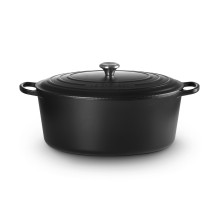 Le Creuset Signature...
