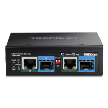 Šviesolaidinis keitiklis TRENDnet TRENDnet 2-Portu Pramoninis SFP į gigabitinį PoE++ medijos keitiklis Šviesolaidinis keitiklis TRENDnet TRENDnet 2-Portu Pramoninis SFP į gigabitinį PoE++ medijos keitiklis