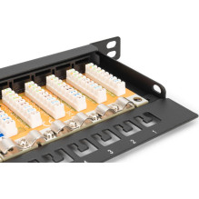 DIGITUS 0,5HE 24-portu Cat6 neekranēts patchpanelis Black