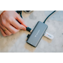 USB-C Verbatim Essentials daudzportu centrmezgls ar 6 portiem un RJ45 USB-C Verbatim Essentials daudzportu centrmezgls ar 6 portiem un RJ45