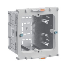 Hager GLT4001 socket-outlet