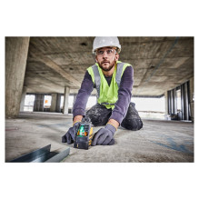 DeWALT DW088CG laser level