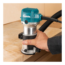 Makita RT0702C router / trimmer Makita RT0702C router / trimmer