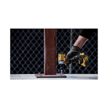 DeWALT DCF922P2T-QW power wrench