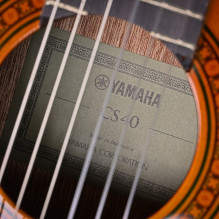 Yamaha CS40 II - klasikinė gitara 3/4 Yamaha CS40 II - klasikinė gitara 3/4