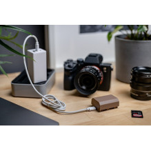 Newell NL3261 Sony NP-FZ100 USB-C Newell NL3261 Sony NP-FZ100 USB-C