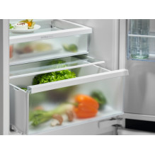 „Electrolux ENTMUSP8S“ „Electrolux ENTMUSP8S“