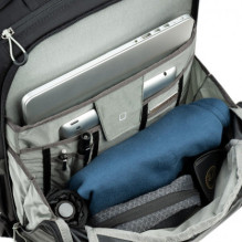 „Think Tank Mindshift“ foninis žibintas, 36 l, juodos spalvos „Think Tank Mindshift“ foninis žibintas, 36 l, juodos spalvos
