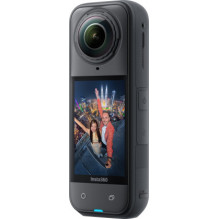 Insta360 X5 Essentials Bundle