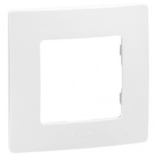 White frame Niloe Legrand...