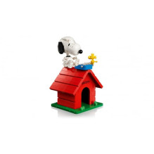 LEGO 21368 Peanuts: Snoopy's Doghouse LEGO 21368 Peanuts: Snoopy's Doghouse