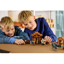 LEGO 21596 Evoker kaimo ataka