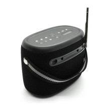 Pure Woodland wasserdichter Outdoor-Lautsprecher mit FM / DAB+ Radio, schwarz Pure Woodland wasserdichter Outdoor-Lautsprecher mit FM / DAB+ Radio, schwarz