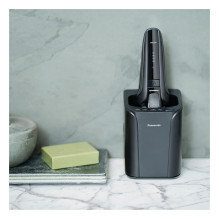 Panasonic Herrenrasierer ES-LV9U-K803 mit Reinigungsstation Panasonic Herrenrasierer ES-LV9U-K803 mit Reinigungsstation