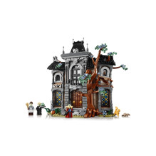 LEGO ICONS 11383 Mayor's House