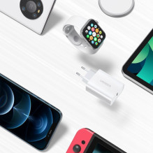 Ugreen Ugreen USB charger Power Delivery 3.0 Quick Charge 4.0+ 20W 3A white (60450) White Ugreen Ugreen USB charger Power Delivery 3.0 Quick Charge 4.0+ 20W 3A white (60450) White