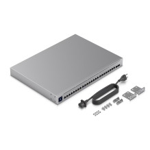 24-port switch Ubiquiti...
