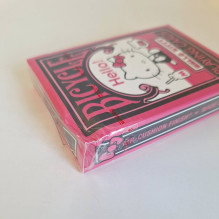 Kosmetinis defektas Hello Kitty Black & Pink žaidimo kortos Bicycle Kosmetinis defektas Hello Kitty Black & Pink žaidimo kortos Bicycle