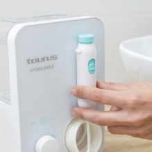 Vandens irigatorius - Taurus Hydra Smile 0,6 L Balta Vandens irigatorius - Taurus Hydra Smile 0,6 L Balta