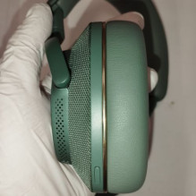 Outlet Grade B Bowers & Wilkins Px7 S2e Bluetooth Over-Ear Headphones, BT 5.2, NC, Forest Green EU Outlet Grade B Bowers & Wilkins Px7 S2e Bluetooth Over-Ear Headphones, BT 5.2, NC, Forest Green EU