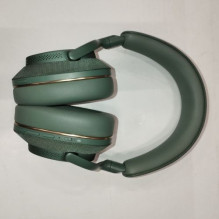 Outlet Grade B Bowers & Wilkins Px7 S2e Bluetooth Over-Ear Headphones, BT 5.2, NC, Forest Green EU Outlet Grade B Bowers & Wilkins Px7 S2e Bluetooth Over-Ear Headphones, BT 5.2, NC, Forest Green EU