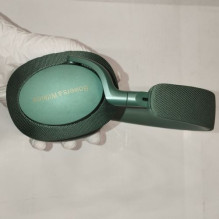 Outlet Grade B Bowers & Wilkins Px7 S2e Bluetooth Over-Ear Headphones, BT 5.2, NC, Forest Green EU Outlet Grade B Bowers & Wilkins Px7 S2e Bluetooth Over-Ear Headphones, BT 5.2, NC, Forest Green EU