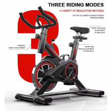 Spinning bike with LCD display and heart rate monitoring Spinning bike with LCD display and heart rate monitoring