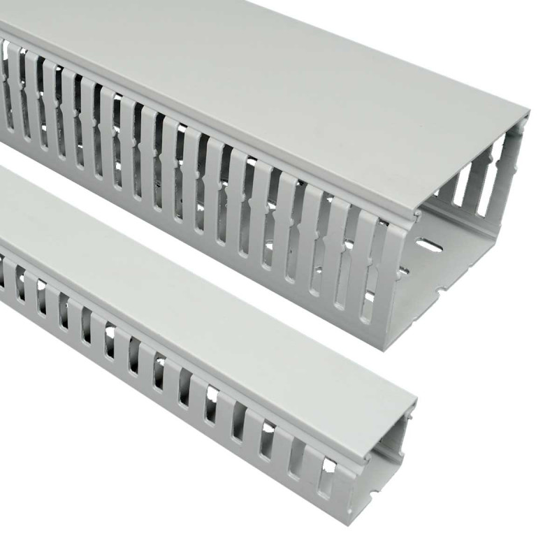 Plastikinis perforuotas kanalas Kopos RK 50X50 HF_LD (pilkas, behalogenis, 50x50mm, 2m)